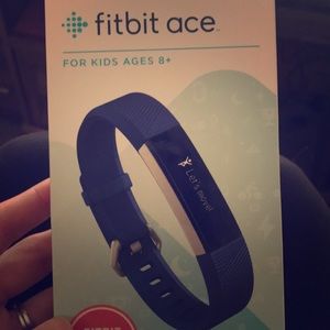 Fitbit Ace, blue, for kids 8+